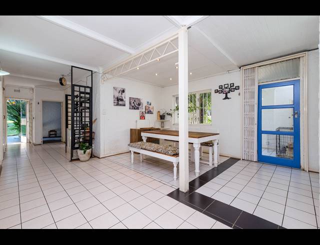 5 BEDROOM HOUSE TO LET IN WENDYWOOD